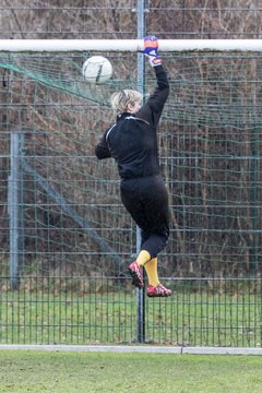 Bild 33 - Frauen SV Henstedt Ulzburg - TSV Limmer : Ergebnis: 5:0